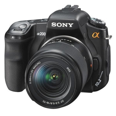 Alpha DSLR-A200 Spiegelreflexkamera - Schwarz + Sony 18-70mm f/3.5-5.6 AF DT Objektiv