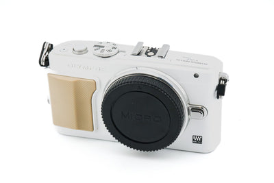 Olympus PEN E-PL5 + Flash FL-LM1
