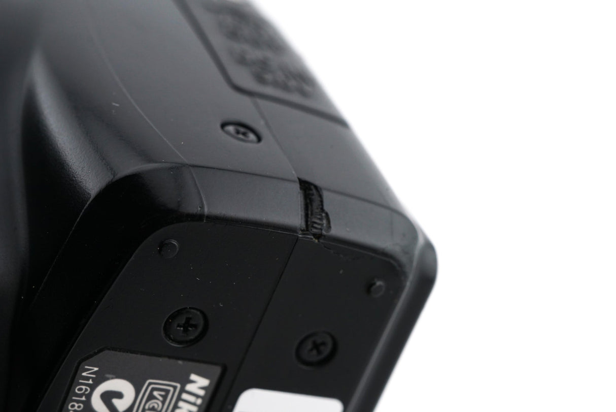 Nikon Coolpix L100 - Fotocamera digitale compatta vintage Digicam (nera) rinnovata