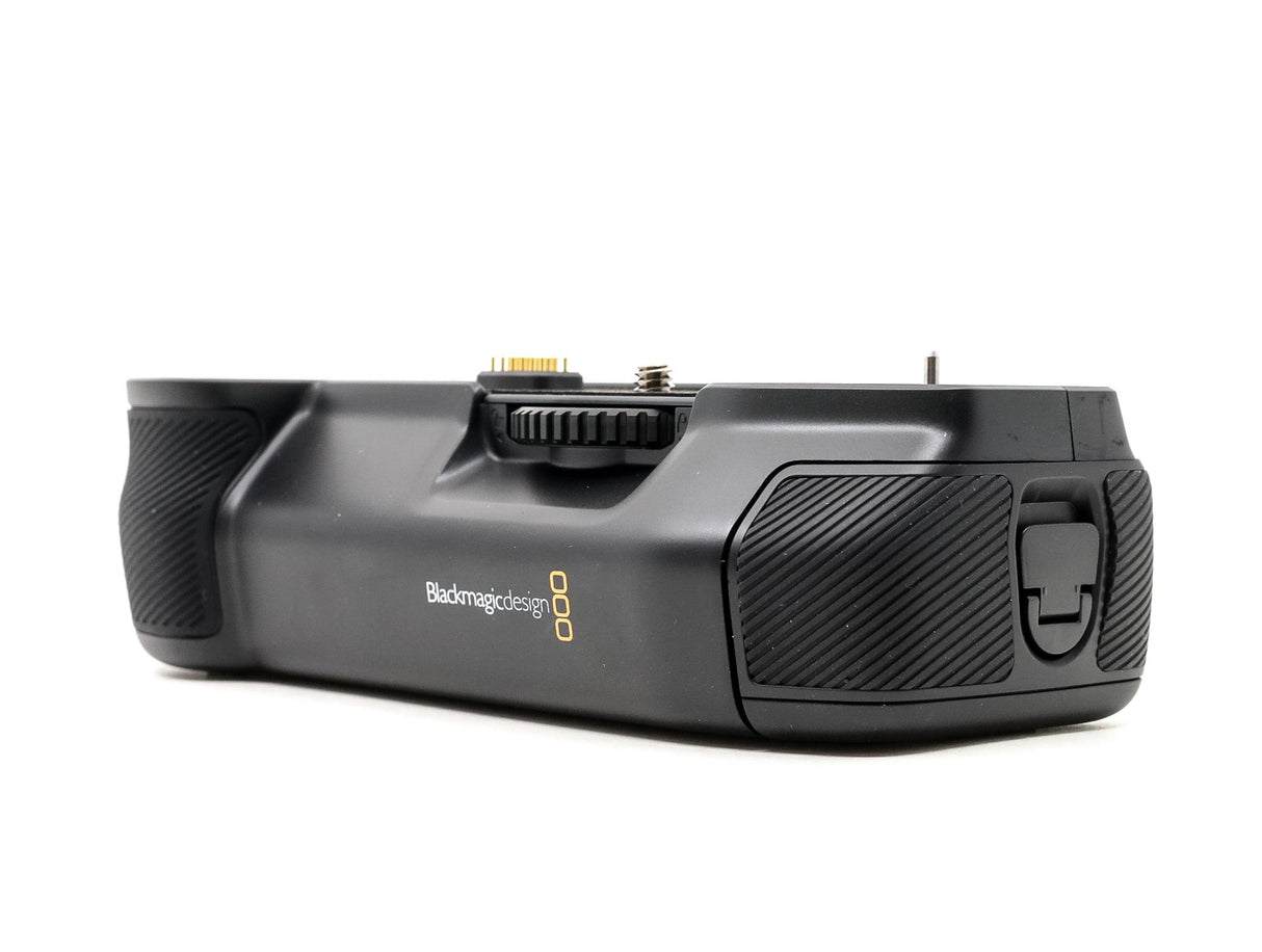 Blackmagic Design Pocket Cinema Camera 6K Pro Battery Grip - segunda mano - excelente estado - foto principal - SKU 3781746 -