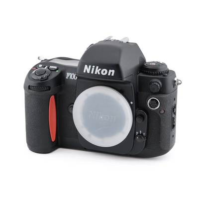 Nikon F100 (Boîtier uniquement)
