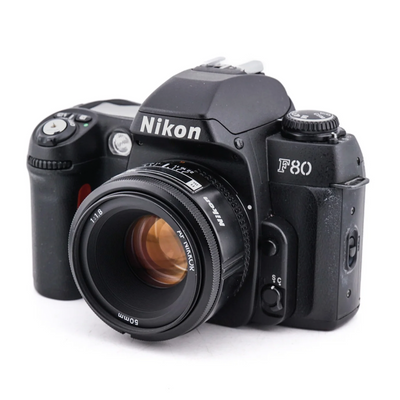 Nikon F80 + 50mm f1.8 AF Nikkor – 35mm SLR Premium Filmkamera