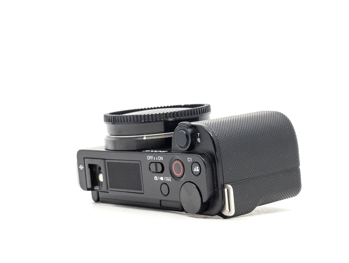 Sony ZV-E10 - segunda mano - excelente estado - detalle 3 de 4 - SKU 3681896 - Camera Market