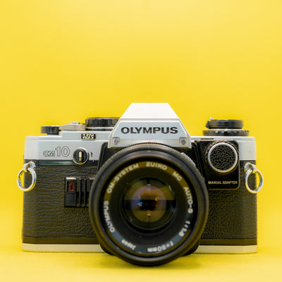 Olympus OM10 + Zuiko 50mm 1.8 - Appareil Photo Argentique 35mm SLR Vintage - Adaptateur Manuel Non Inclus *