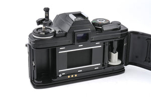 Minolta X-700 + 50mm f1.4 MD Rokkor 