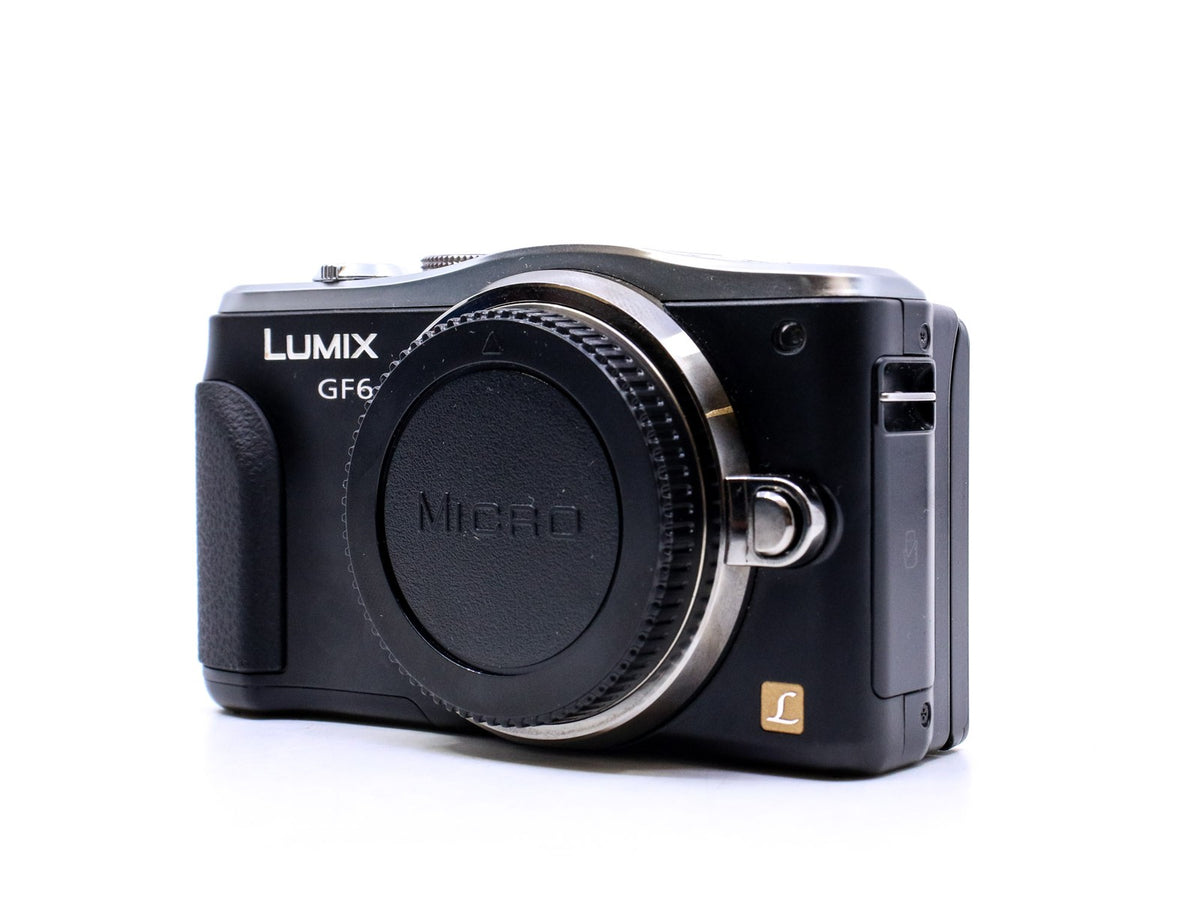 Panasonic Lumix DMC-GF6 · Hauptbild