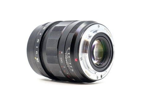 Voigtländer Nokton 25mm f/0,95 II – Micro Four Thirds Anschluss