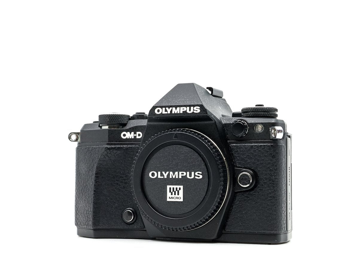 Olympus OM-D E-M5 Mark II · main image