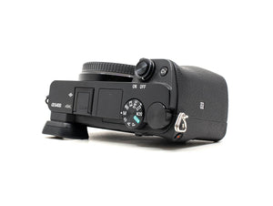 Sony Alpha A6400 - segunda mano - excelente estado - detalle 2 de 4 - SKU 3794451 - Camera Market