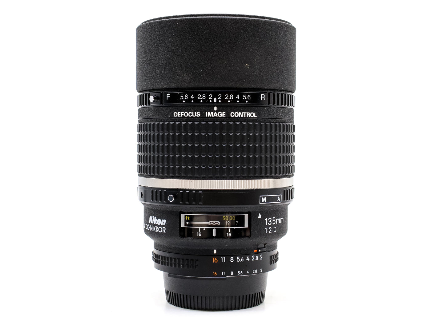 Obiettivo Nikon AF DC Nikkor 135mm f/2 · immagine principale