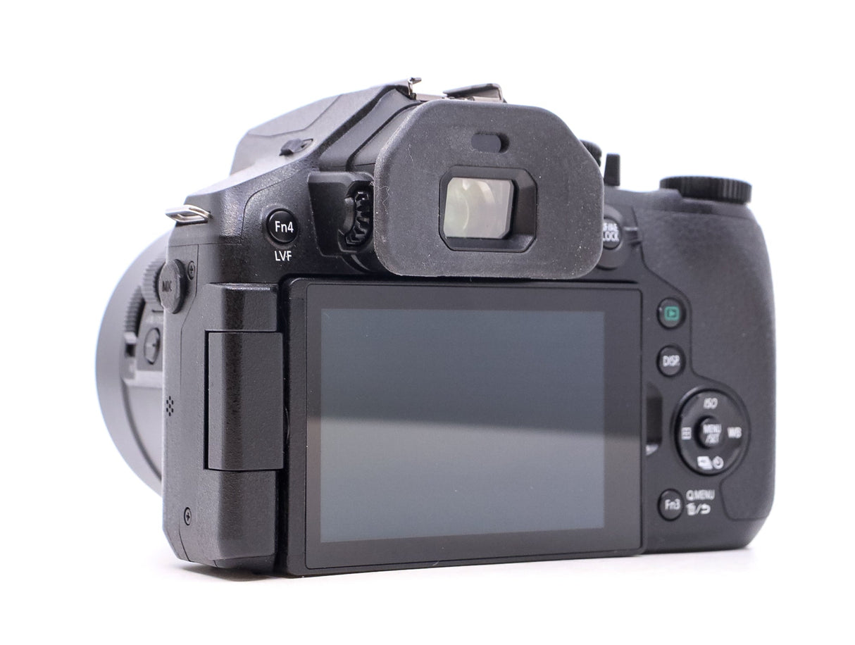 Panasonic Lumix DMC-FZ300 - segunda mano - excelente estado - detalle 3 de 4 - SKU 3794166 - Camera Market