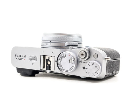 Fujifilm X100V - segunda mano - excelente estado - detalle 4 de 4 - SKU 3714275 - Camera Market