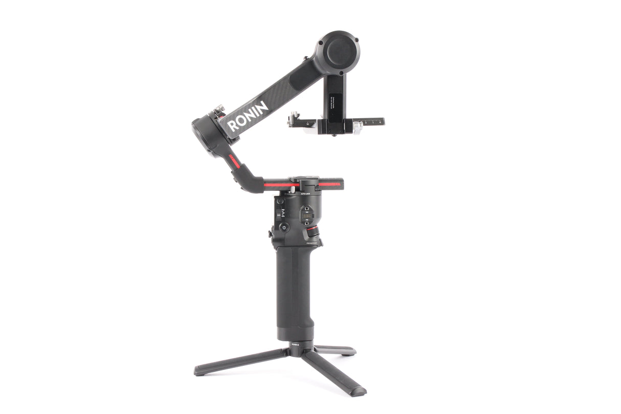 DJI RS 3 Pro Combo - segunda mano - excelente estado - foto principal - SKU 3781733 - Camera Market