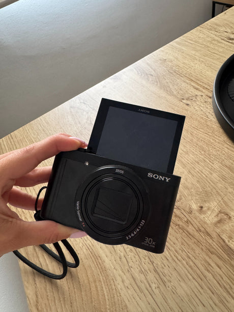 SonyCyberShot DSC-WX50076b44ad1-b681-4102-9642-47e25cc90ee8