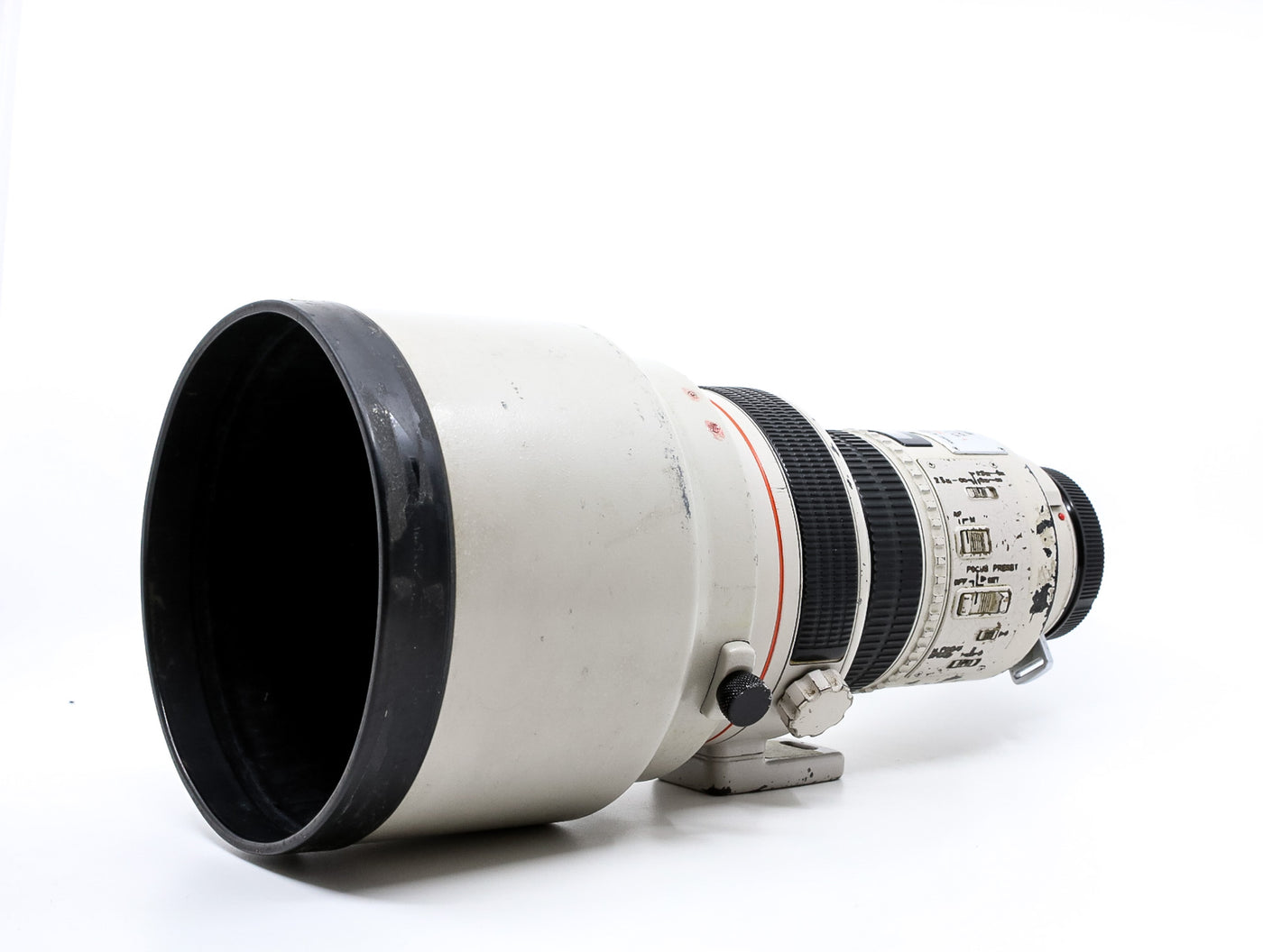 Obiettivo Canon EF 200 mm f/1,8 L USM · immagine principale