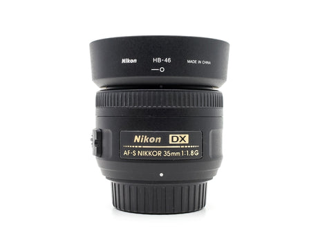 Nikon AF-S DX Nikkor 35mm f/1.8G - segunda mano - excelente estado - foto principal - SKU 3784468 - Camera Market