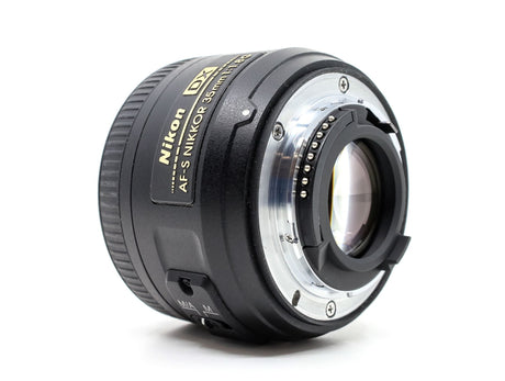 Nikon AF-S DX Nikkor 35mm f/1.8G - segunda mano - excelente estado - detalle 3 de 3 - SKU 3791970 - Camera Market