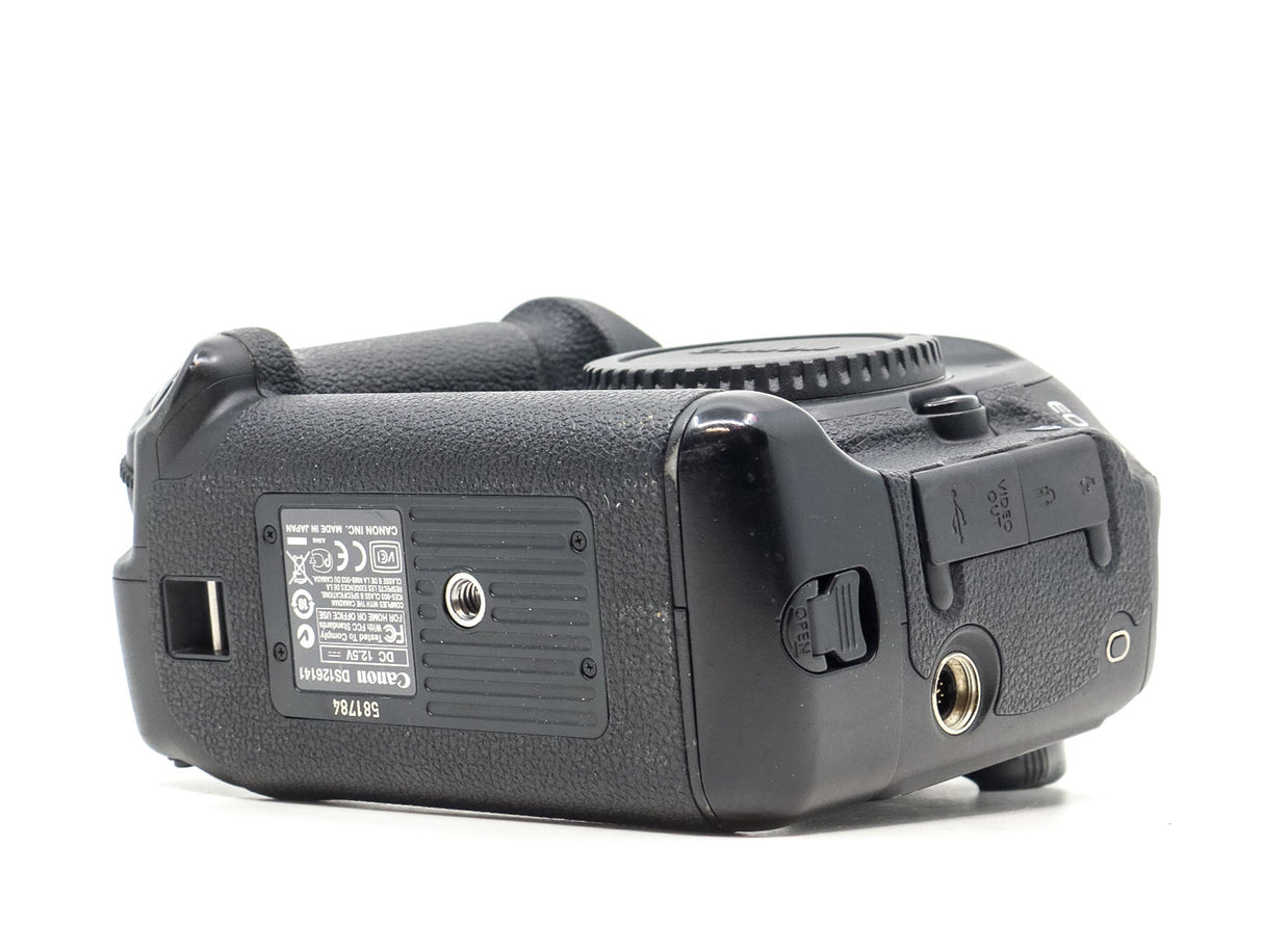 Canon EOS 1D Mark III 