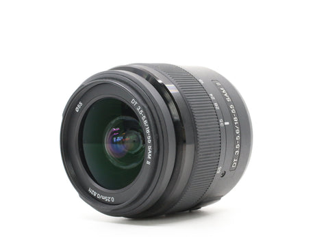 Sony DT 18-55mm f/3.5-5.6 SAM II – Sony A Anschluss
