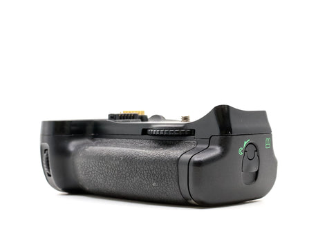 Nikon MB-N10 Battery Grip - segunda mano - excelente estado - foto principal - SKU 3800248 - Camera Market