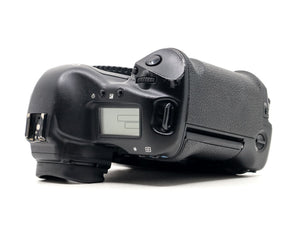 Canon EOS 1D Mark II N - segunda mano - excelente estado - detalle 3 de 4 - SKU 3796962 - Camera Market