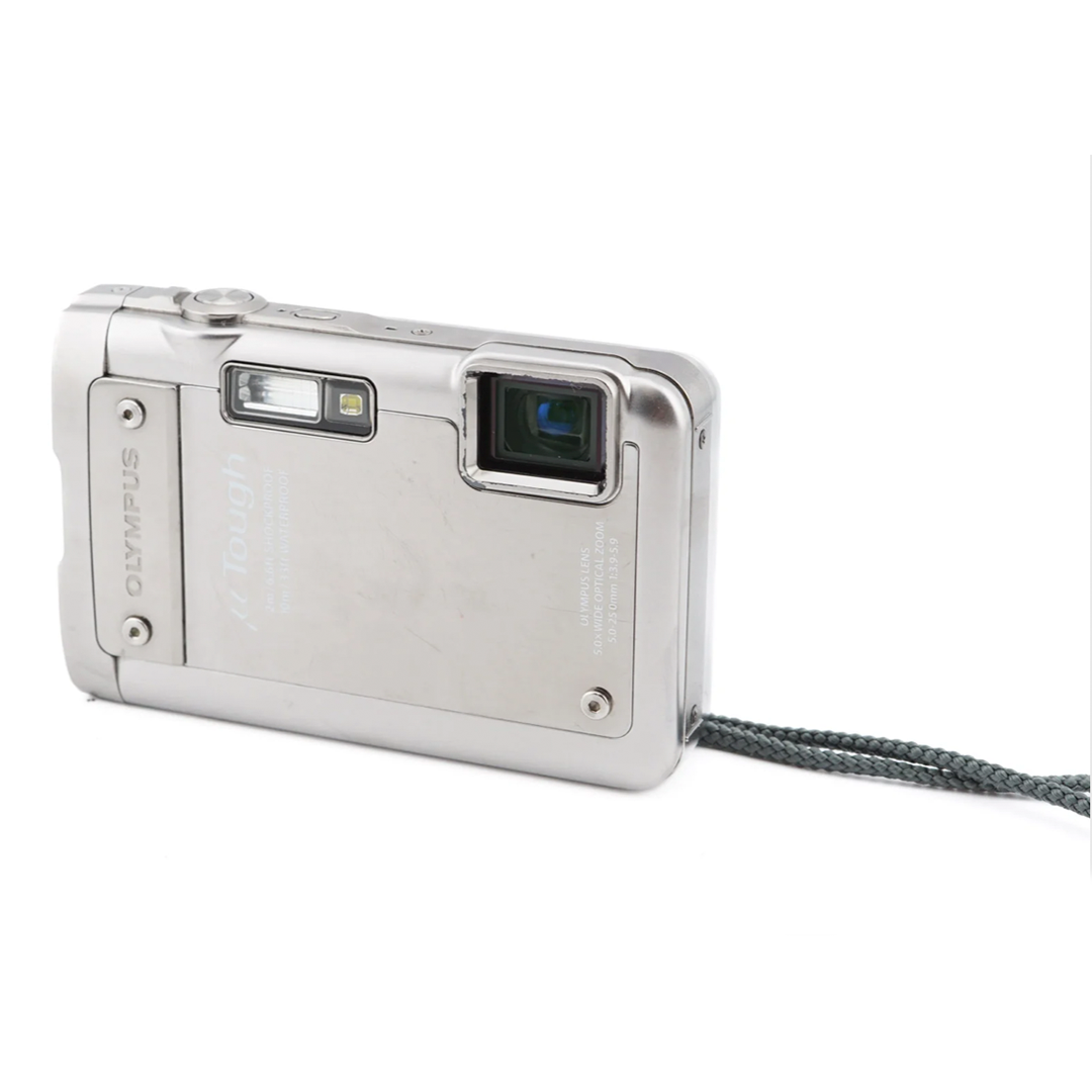 Olympus Mju Tough 8010 - Vintage digitale · immagine principale