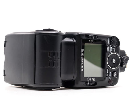 Nikon SB-700 Speedlight - segunda mano - excelente estado - detalle 2 de 2 - SKU 3793849 - Camera Market