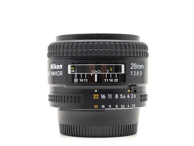 Nikon AF Nikkor 28mm f/2.8D 