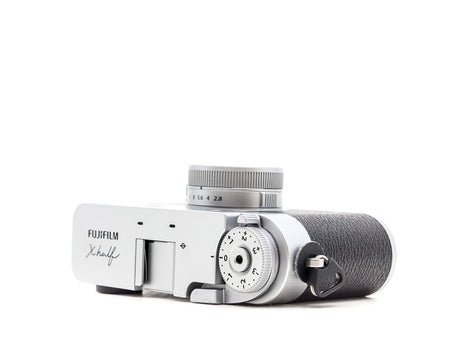 Fujifilm X half