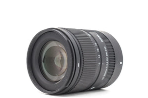 Sigma 18-50mm f/2.8 DC DN Contemporary - Fujifilm X Fit - segunda mano - excelente estado - detalle 2 de 4 - SKU 3615116 - Ca