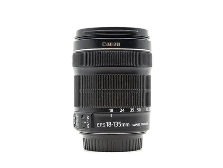 Canon EF-S 18-135mm f/3.5-5.6 IS STM - segunda mano - excelente estado - detalle 2 de 4 - SKU 3717348 - Camera Market