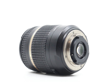 Tamron 18-270mm f/3,5-6,3 Di II VC PZD - Monture Nikon