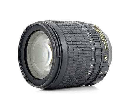 Nikon AF-S DX Nikkor 18-105mm f/3.5-5.6G ED VR - segunda mano - excelente estado - detalle 4 de 6 - SKU 3772987 - Camera Mark