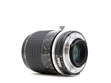 Nikon Ai-S Micro Nikkor 105mm f/2.8