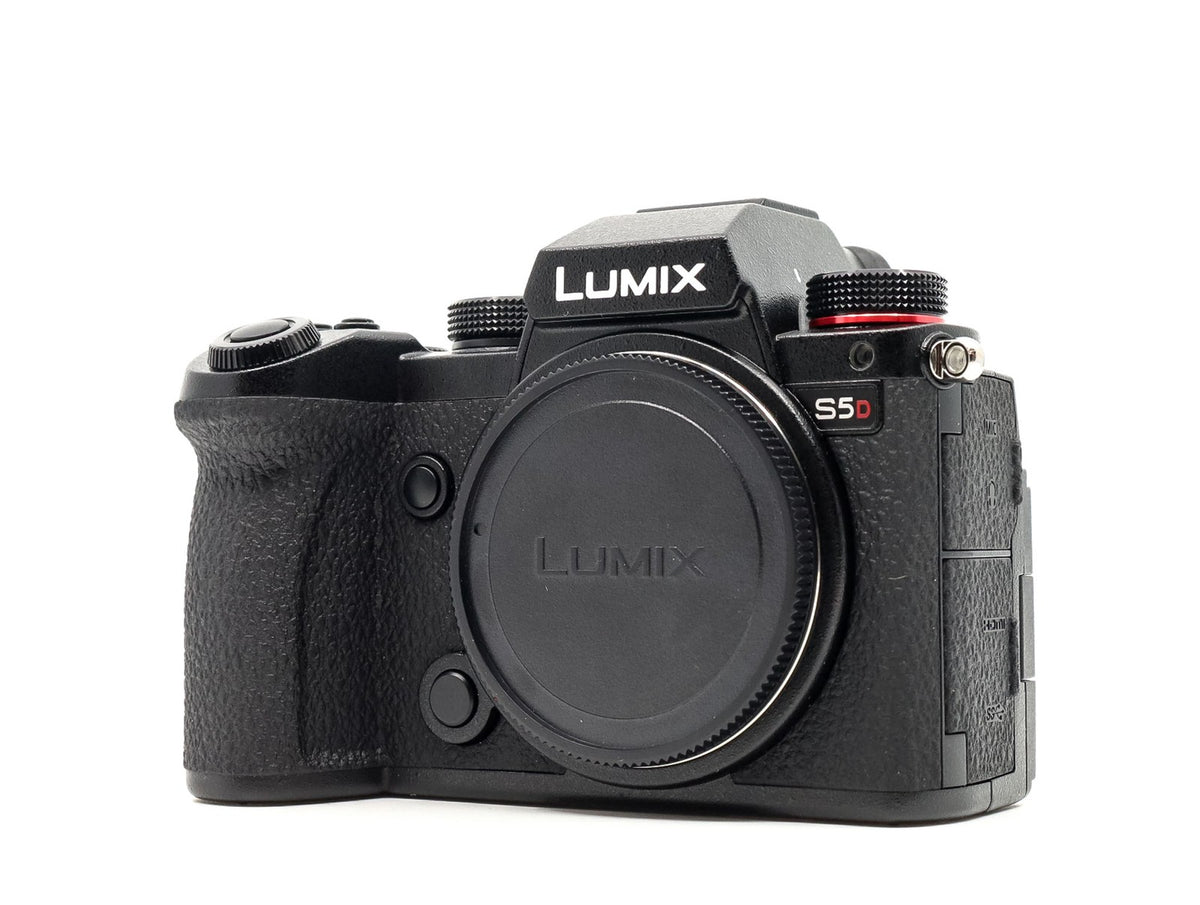 Panasonic Lumix DC-S5D · immagine principale