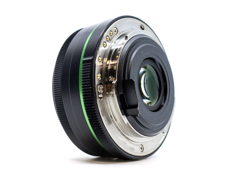 Pentax-DA 70mm f/2.4 SMC Limited