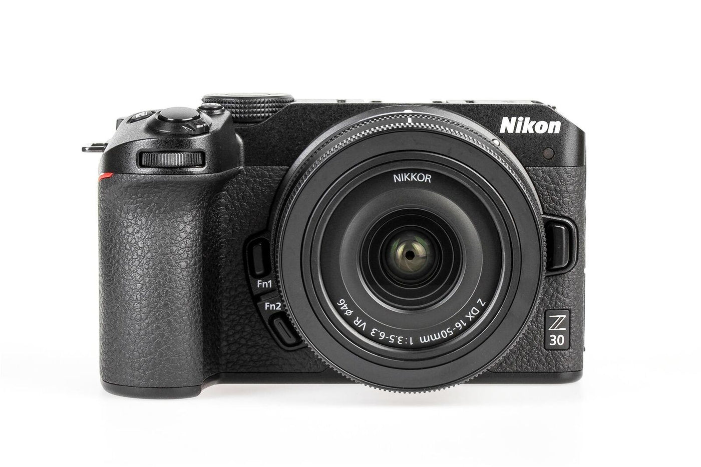 Nikon Z30 con NIKKOR Z DX 16-50/3,5-6,3 VR · immagine principale