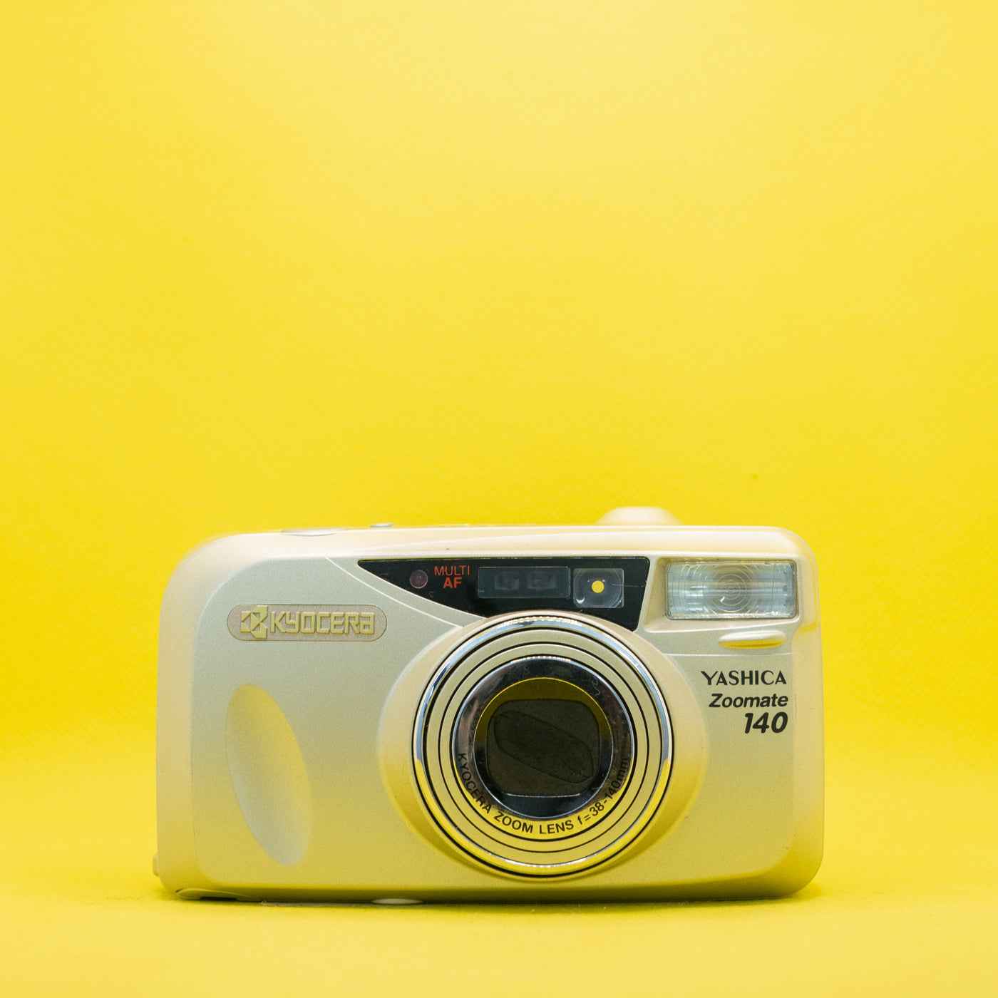 Yashica Zoomate 140 (Version Premium Kyocera) - Appareil Photo Compact 35mm · image principale