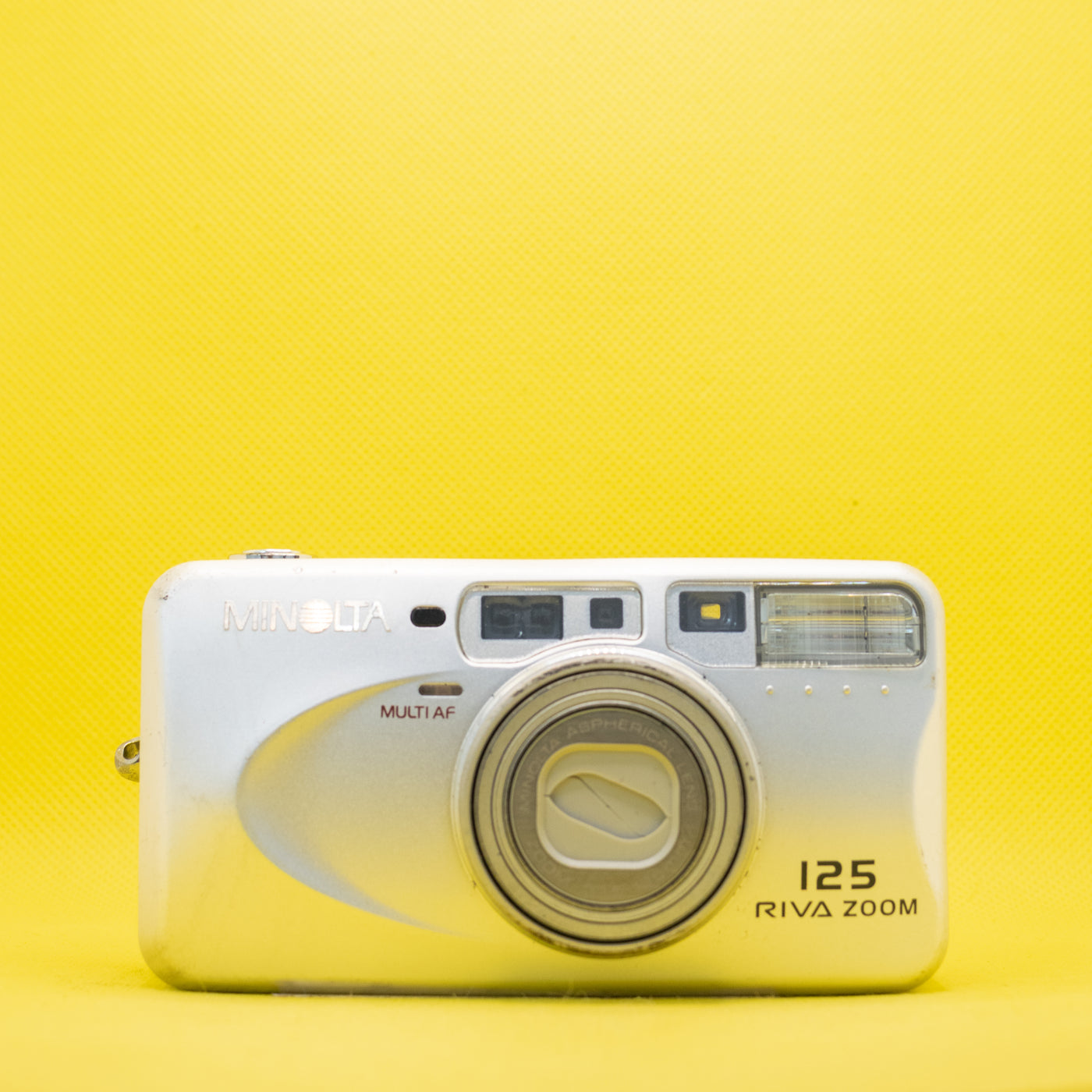Minolta Riva Zoom 125 – 35mm Filmkamera · Hauptbild
